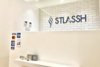 心斎橋店エントランス